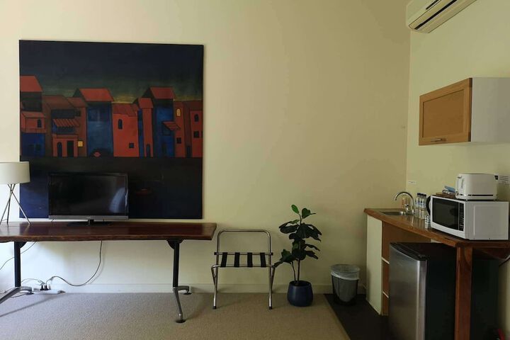 Room 38 of 127