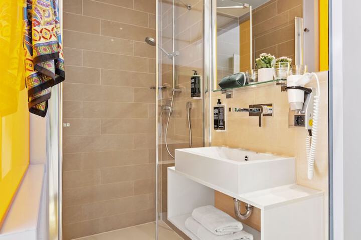 Bathroom Interior Photo