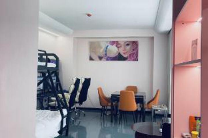 Tianyi Esports Hotel