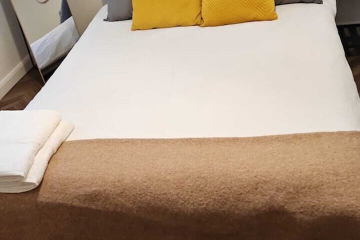 Room 18 of 74