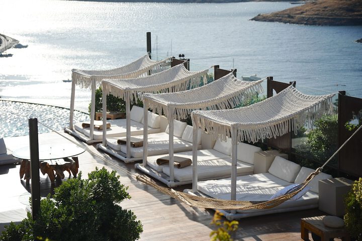 Sundeck 119 of 163