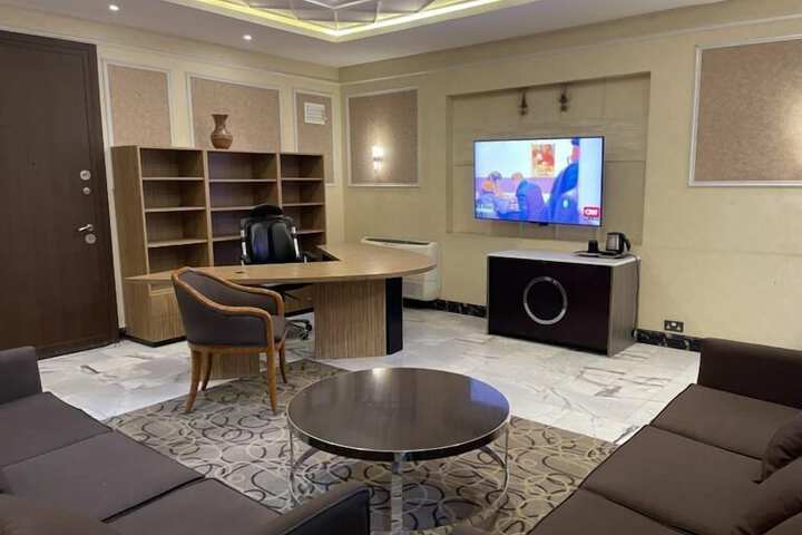 Room 49 of 114