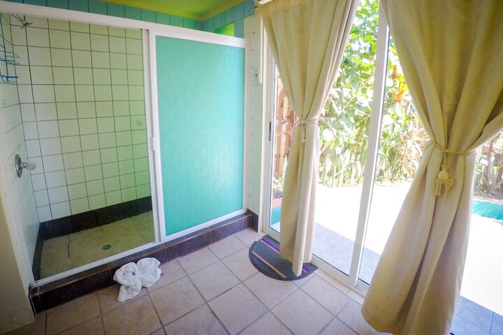 Room 196 of 258