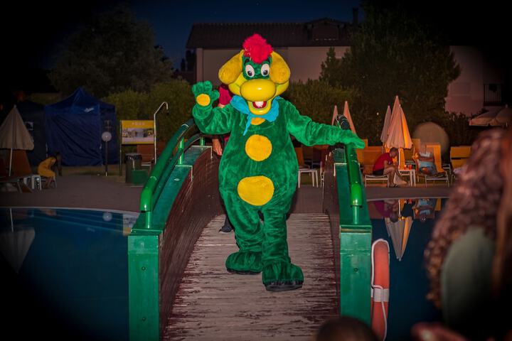 Childrens Activities 92 of 121