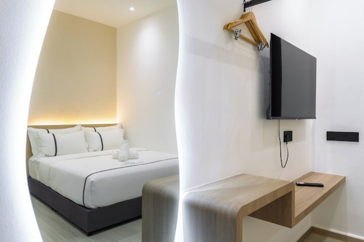 Room 14 of 139