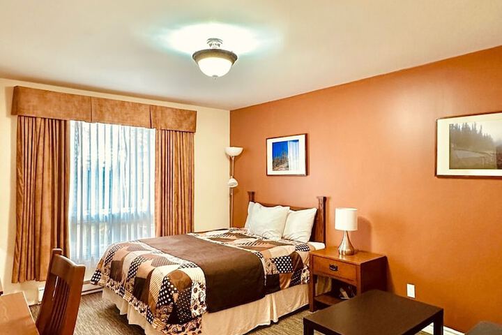 Room 15 of 52
