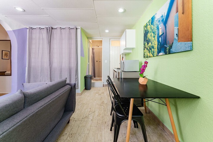 Room 65 of 72