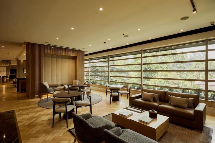 Guest Lobby