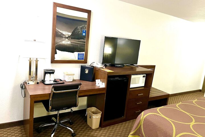Room 19 of 63