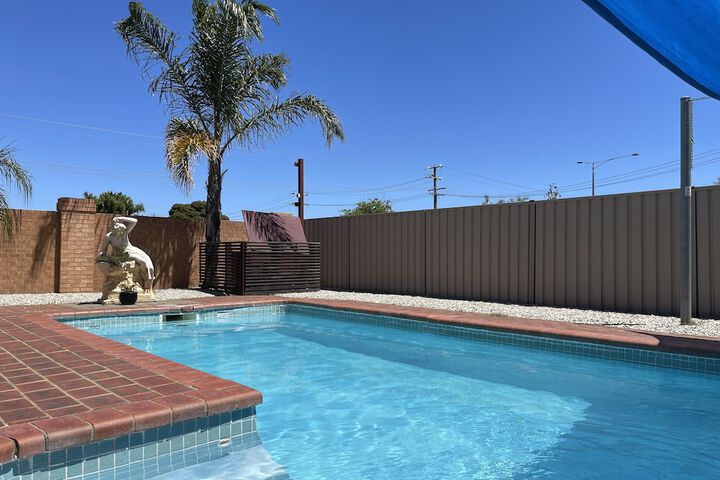 Pool 39 of 54