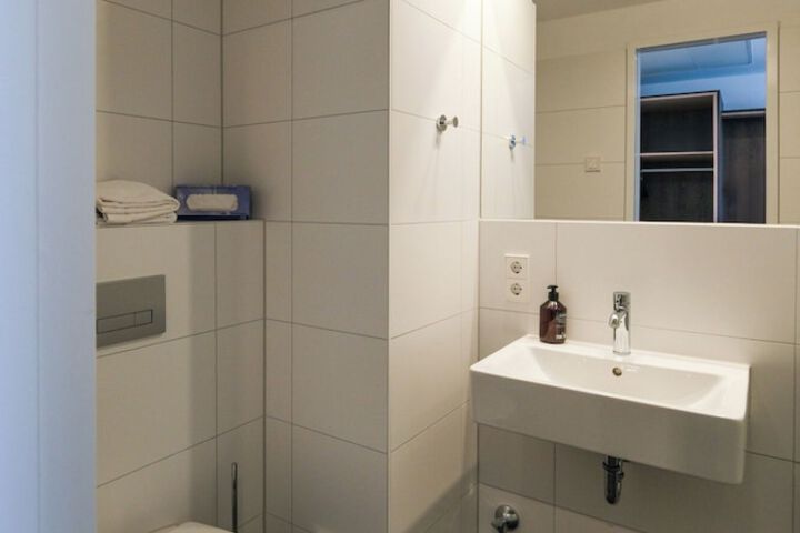 Room 32 of 88