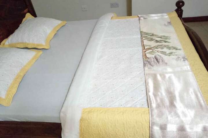 Room 3 of 10