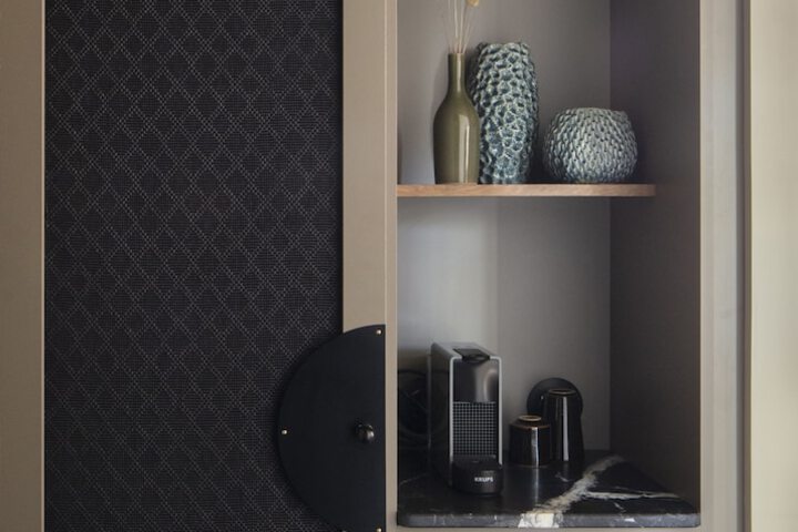 Room 15 of 46