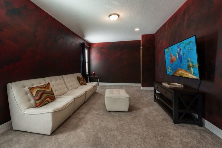Room 22 of 47