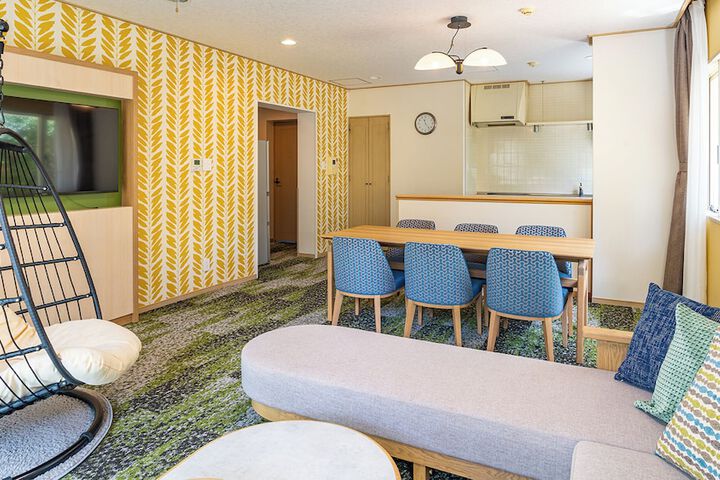 Room 22 of 61