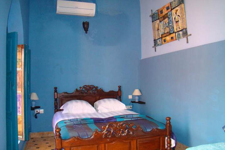 Room 19 of 64