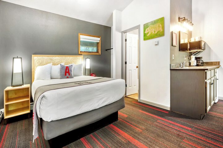 Room 41 of 138