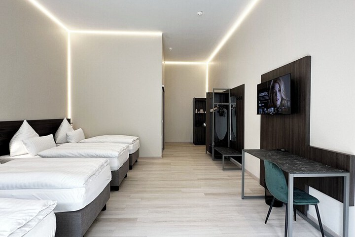 Room 31 of 75