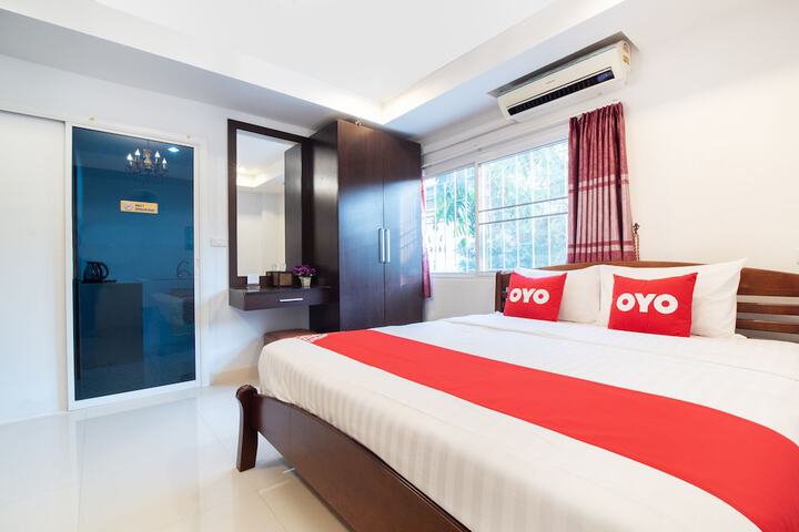Room 21 of 46