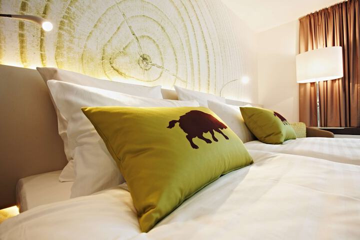 Room 10 of 71