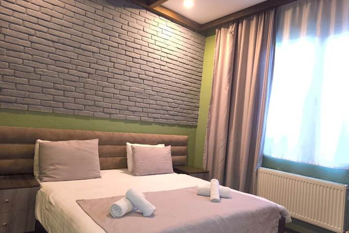 Room 7 of 45