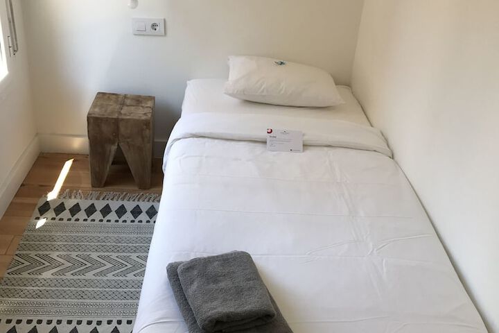 Room 4 of 53