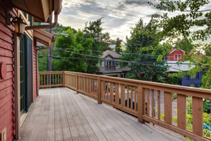 Terrace/Patio 3 of 31