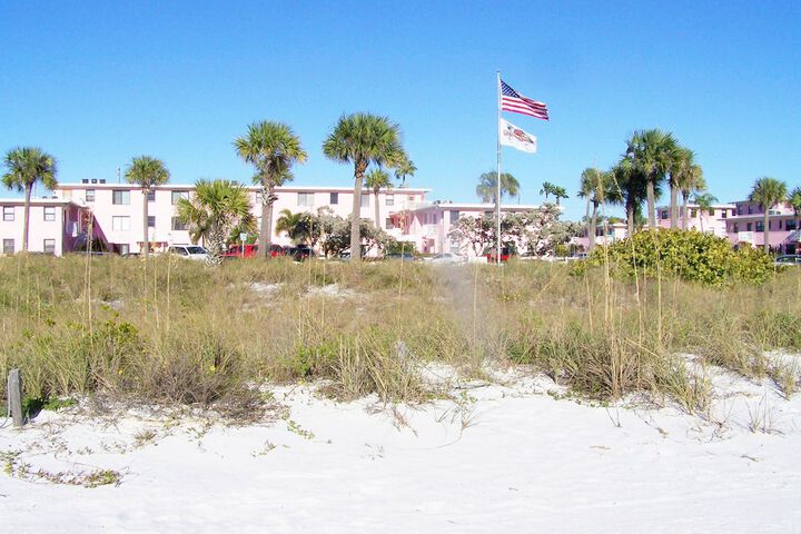 Beach 315 of 325