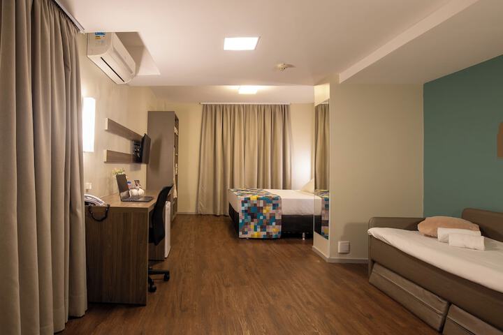 Room 62 of 162