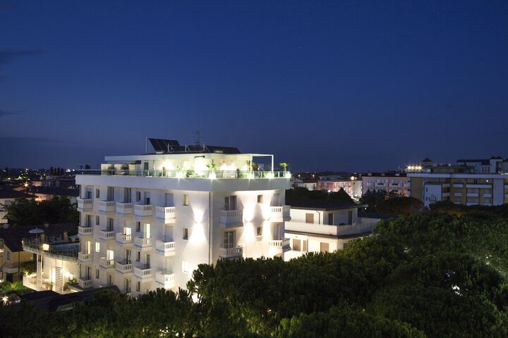Hotel Tropical in Jesolo