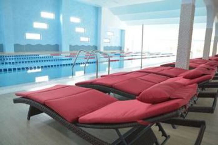 Pool 33 of 43