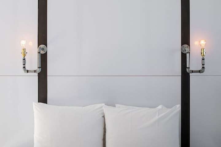 Room 12 of 82