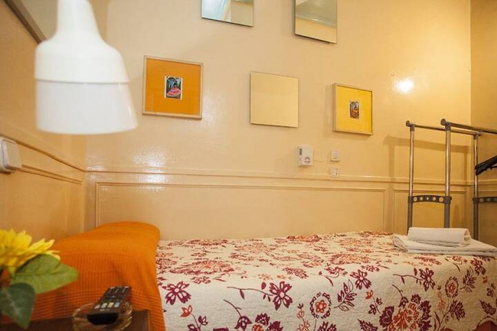 Room 21 of 67