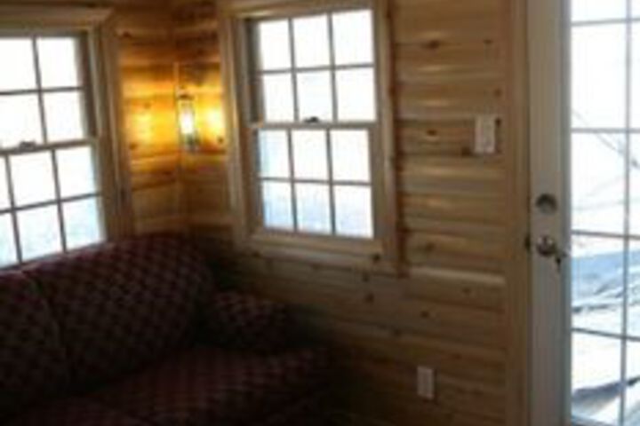 Room 7 of 14