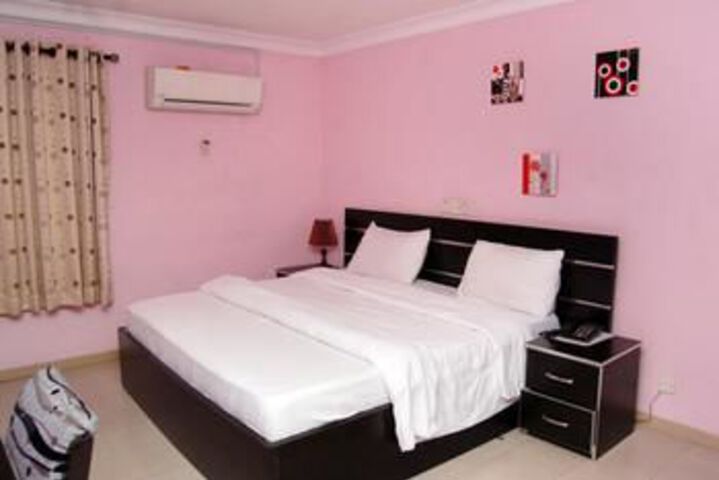 Room 44 of 83