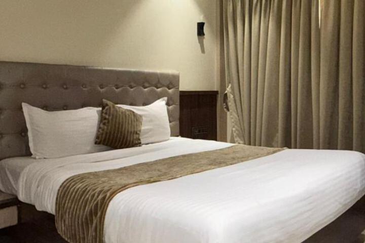 Shine Hospitality Residency