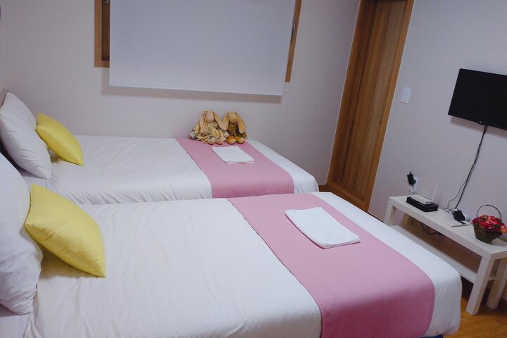 Room 9 of 44