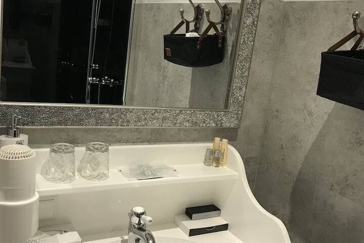 Room 31 of 54