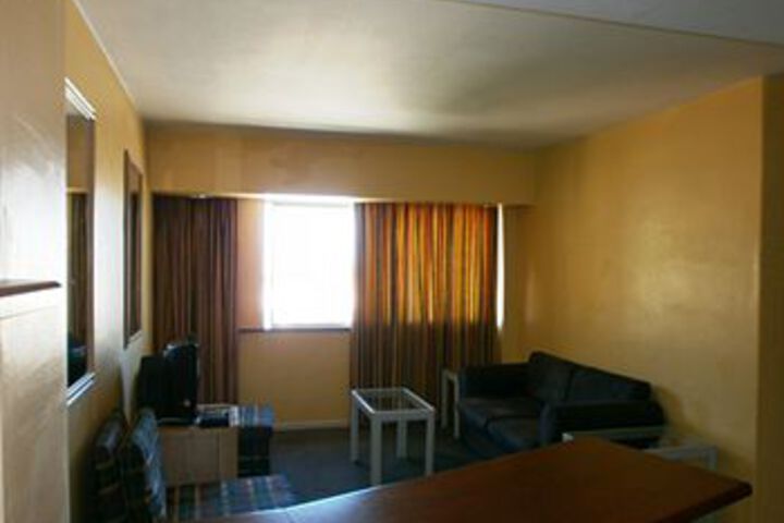 Room 81 of 101