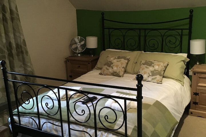Room 14 of 38