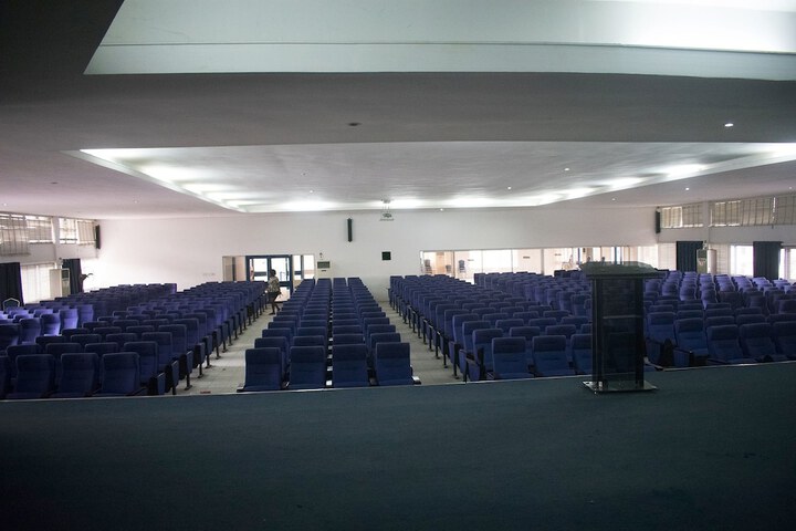 Ballroom/Hall 69 of 89