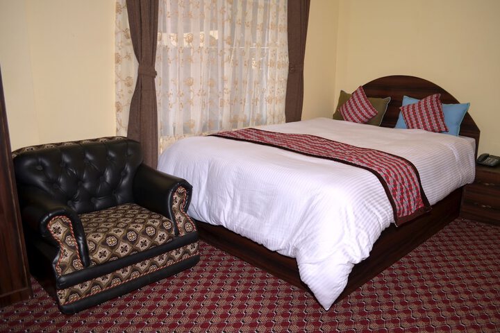 Room 8 of 31
