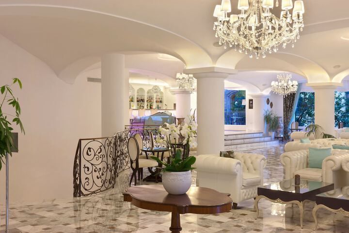 Lobby Photos