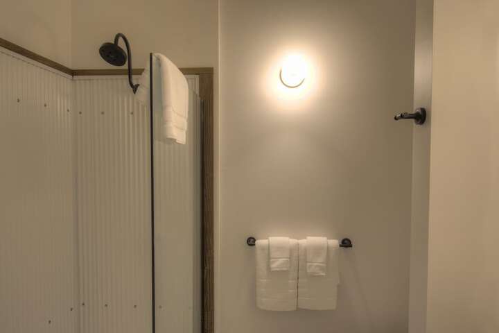 Room 103 of 159