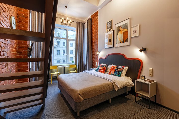 Room 19 of 21