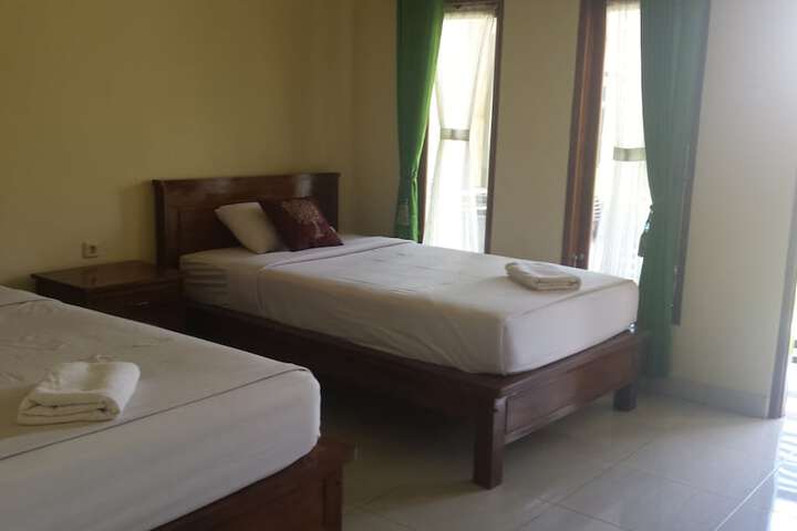 Room 12 of 54