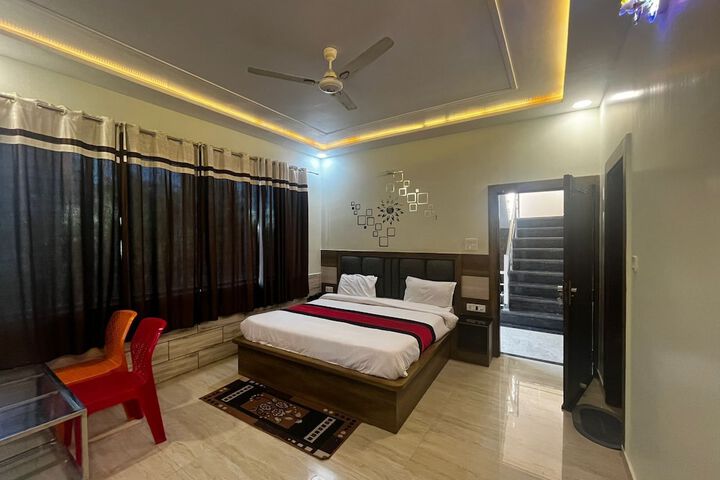 Room 54 of 107