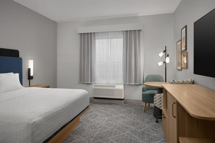Room 11 of 35