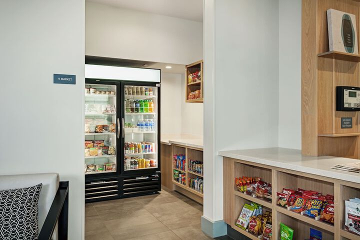 Snack bar