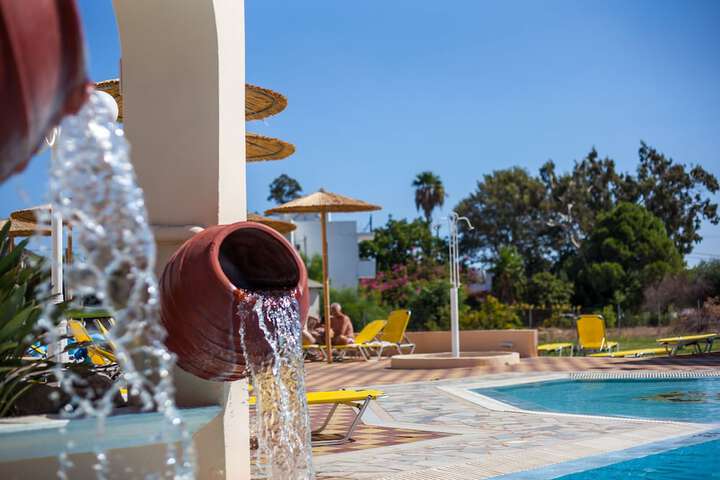 Pool 5 of 8